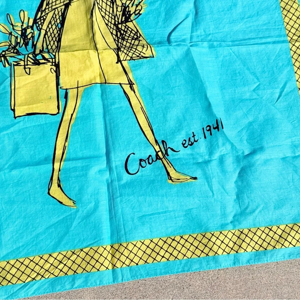 VINTAGE COACH BONNIE CASHIN BLUE & GREEN SQUARE SCARF RARE - Picture 3 of 8